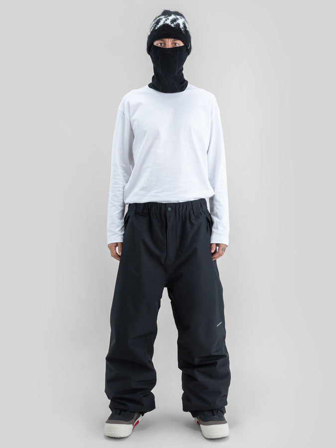 Beyond Medals Nostalgia 2027 – Shell Pants | BLACK