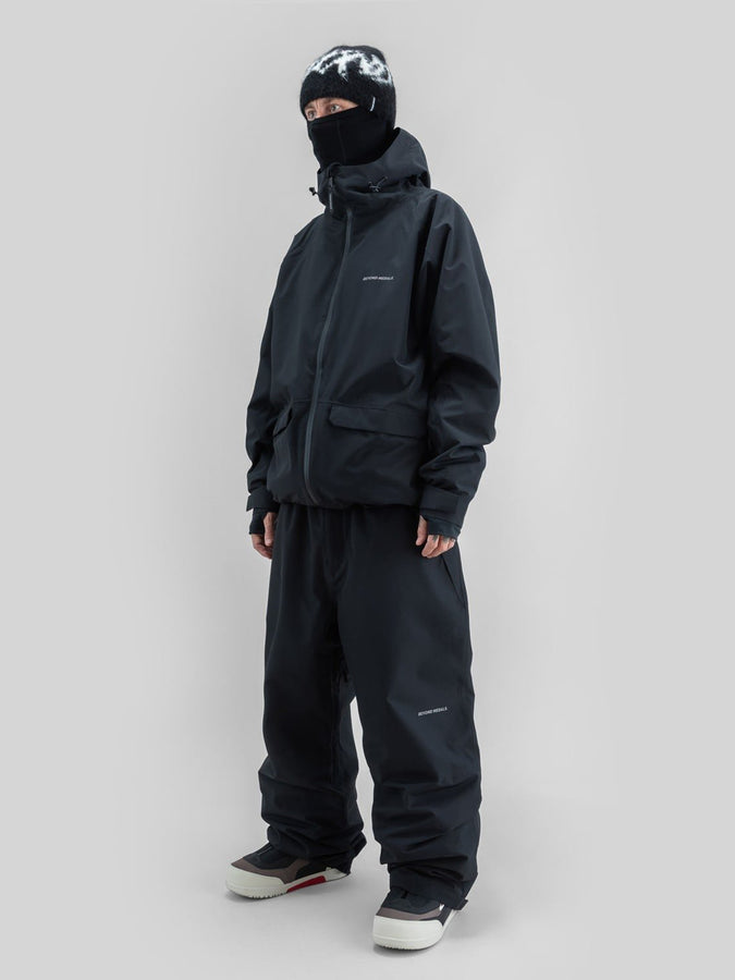 Beyond Medals Nostalgia 2027 – Shell Pants | BLACK