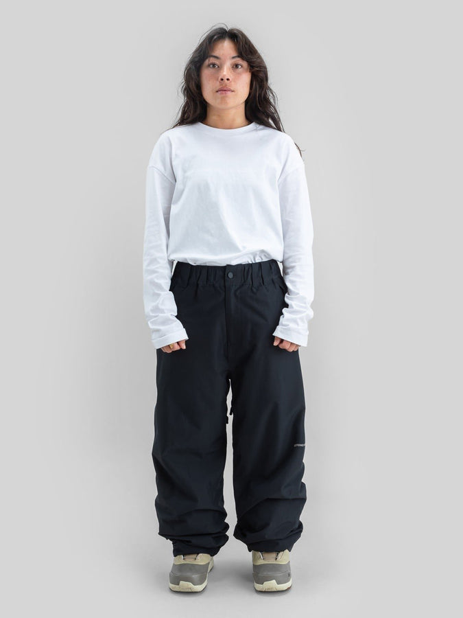 Beyond Medals Nostalgia 2027 – Shell Pants | BLACK