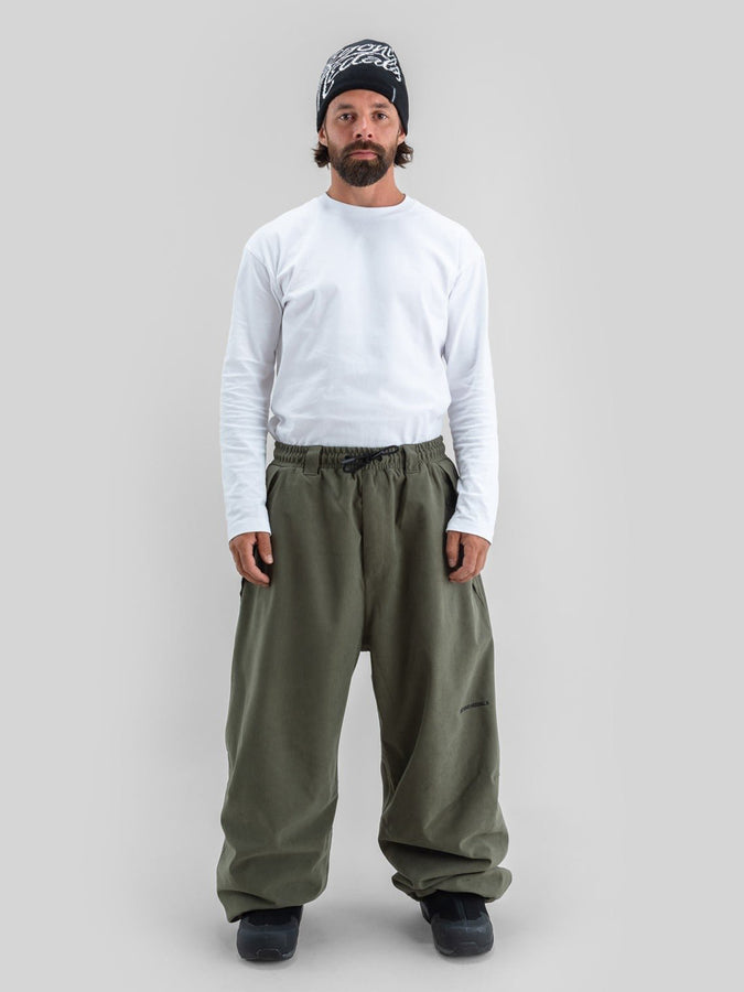 Beyond Medals Park Cord 2027 – Shell Pants | GREEN