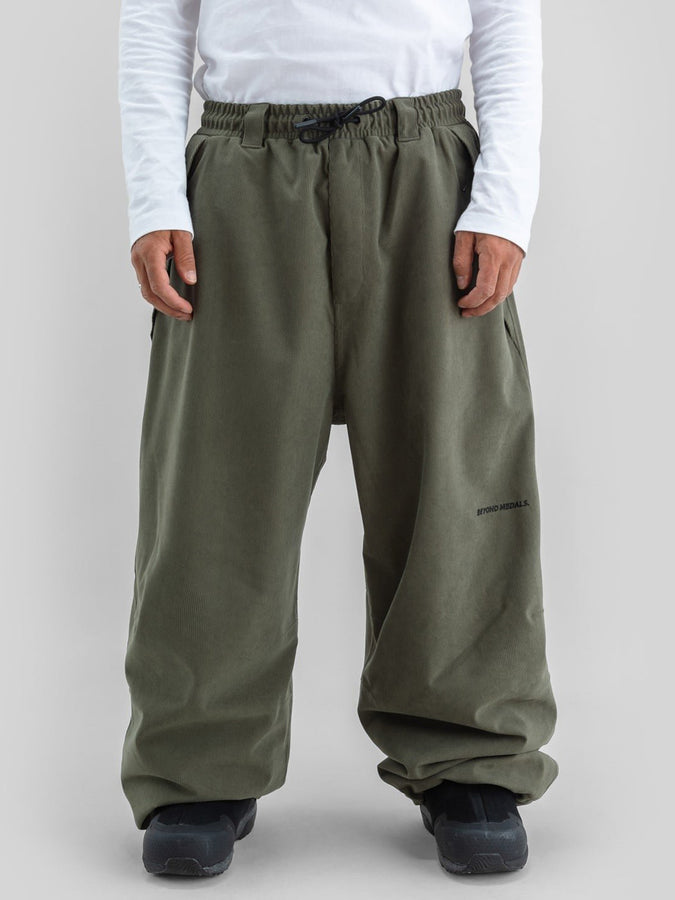 Beyond Medals Park Cord 2027 – Shell Pants | GREEN