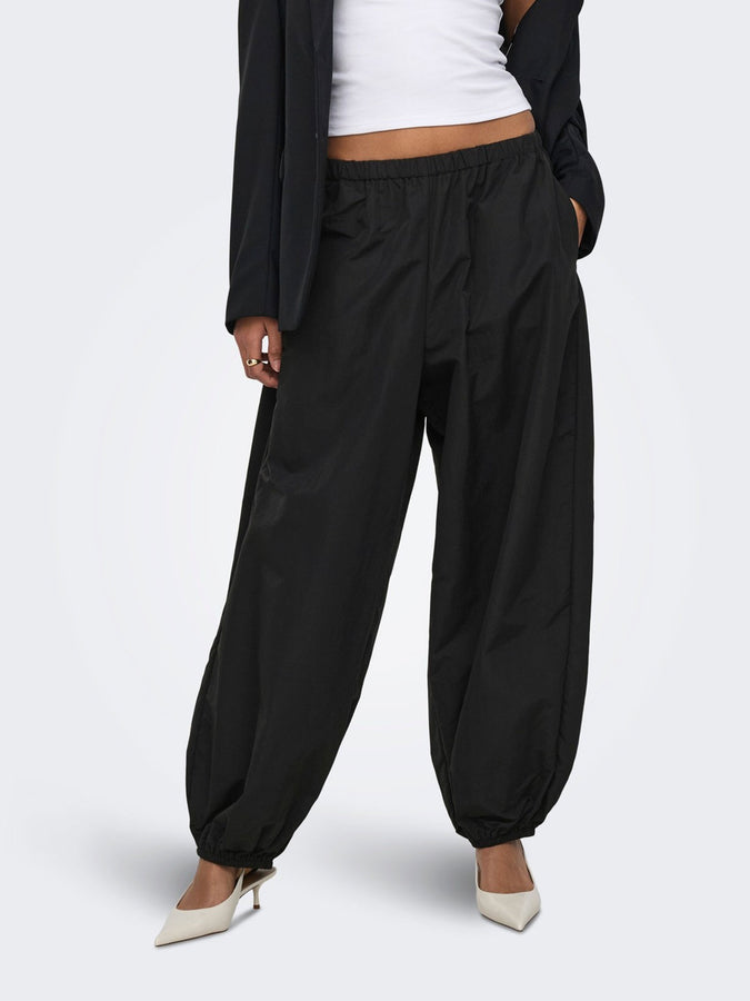 Only Azra Balloon 32'' Pants Fall 2026 | BLACK