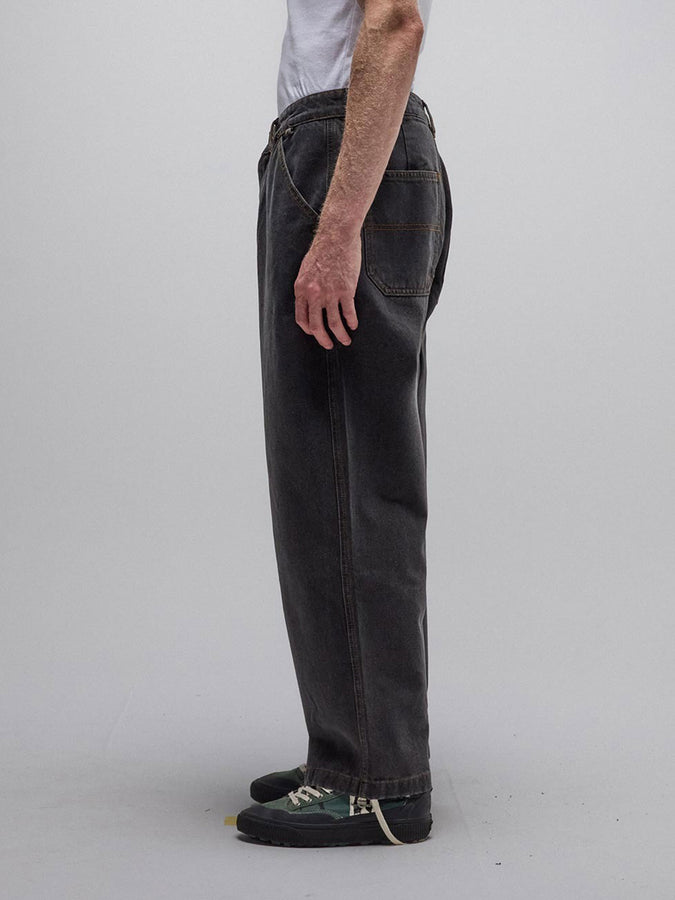 Former Reynolds Jeans Fall 2026 | WASHED BLACK