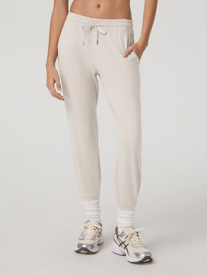 Vuori Performance Jogger Pants Fall 2026 | ECRU HEATHER (HEE)