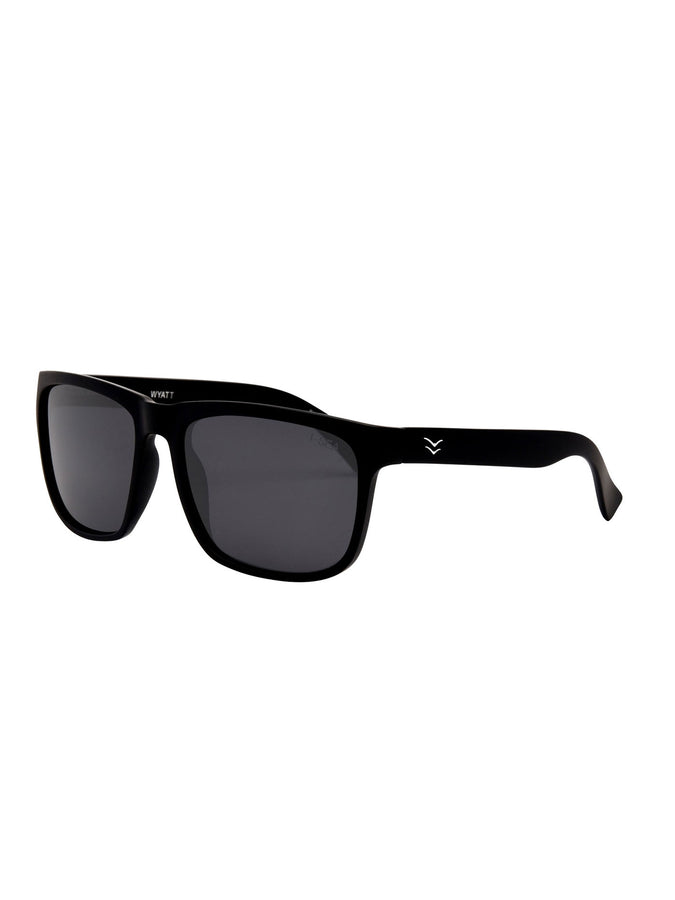 I-Sea Wyatt Sunglasses | BLACK/SMOKE