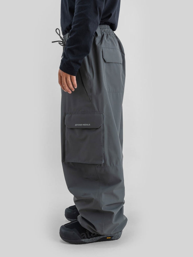 Beyond Medals Park Cargo 2027 – Shell Pants | GREY