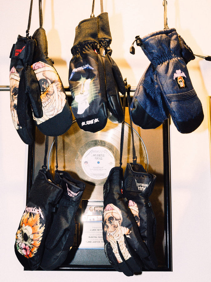 686 Jubilee™ Mitts | METALLICA BLACK DENIM (MBDM)
