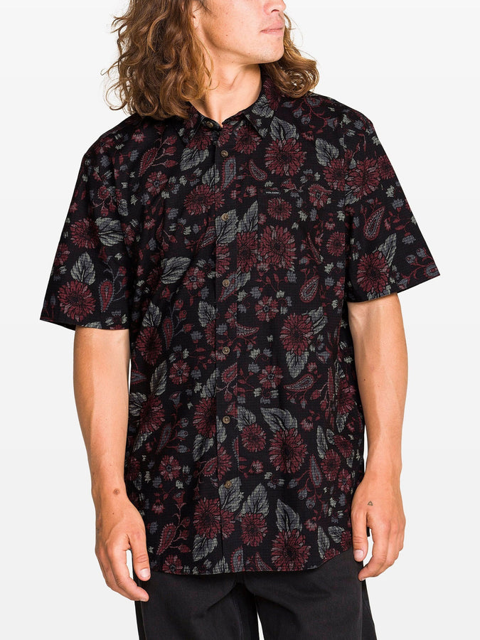 Volcom Scaler Stone Short Sleeve Buttondown Shirt Summer 2026 | BLACK (BLK)