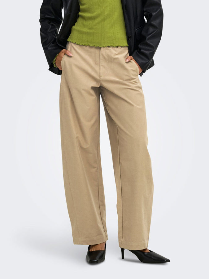 Only Clair Barrel 32’’ Pants Fall 2026 | CORNSTALK