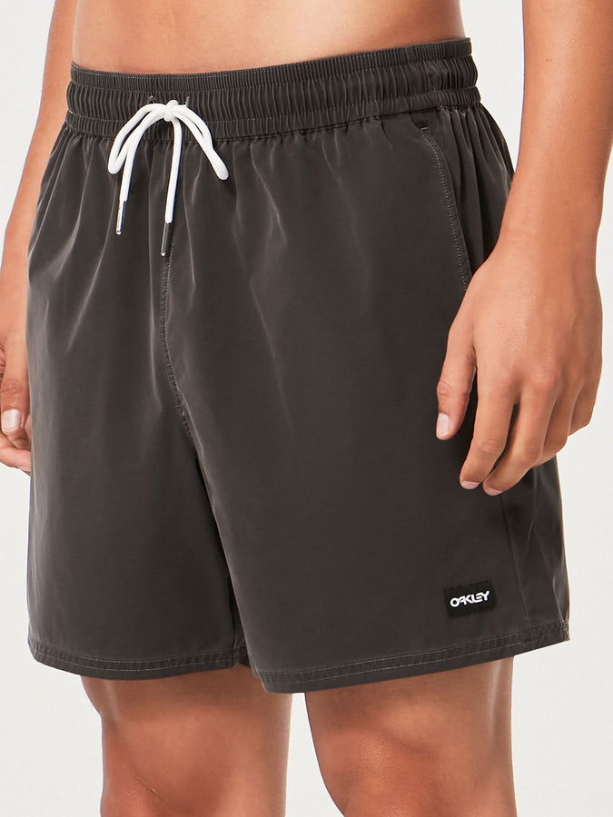 Oakley Robinson Rc 16'' Boardshorts Spring 2026 | BLACKOUT (02E)