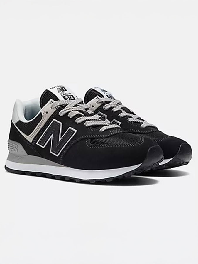 New Balance 574 Black/White Shoes Fall 2025 | BLACK/WHITE