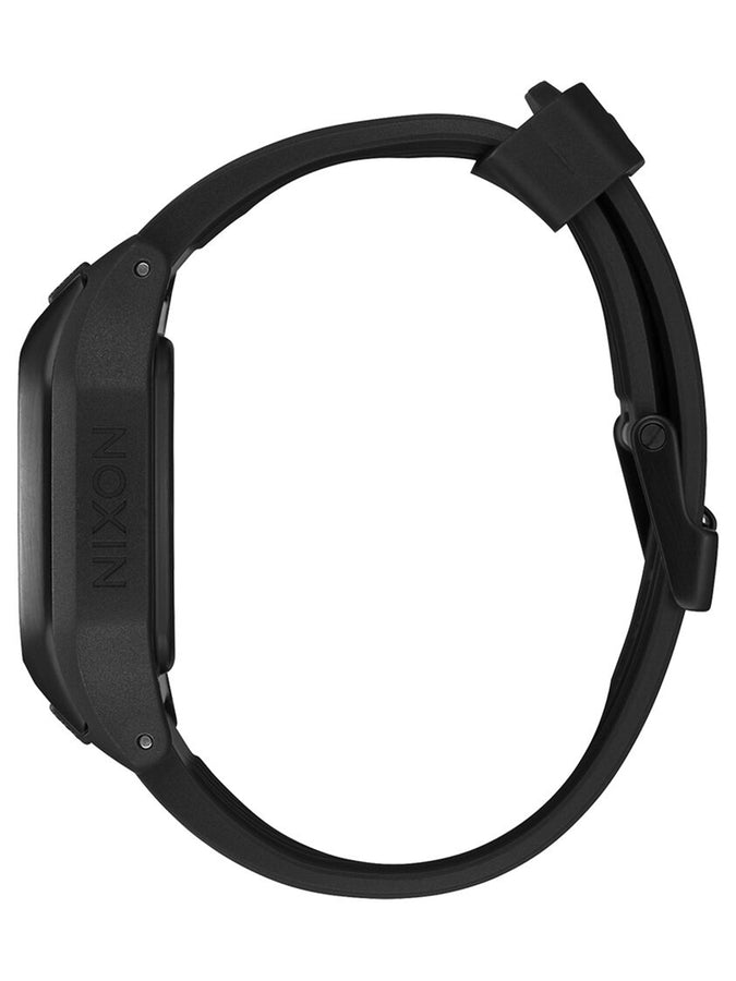 BLACK/RED (008)