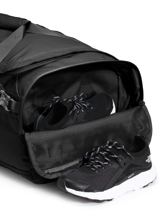 The North Face Base Camp Voyager 62L Duffle Bag | TNF BLACK/TNF WHITE (KY4)