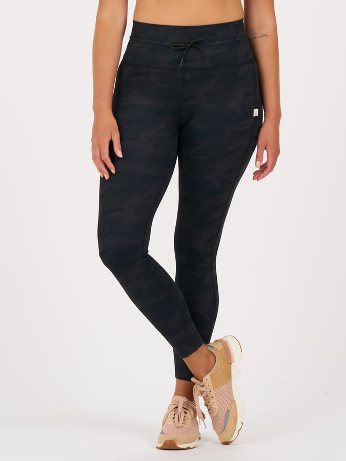 Vuori Daily Leggings | BLACK CAMO (BCM)