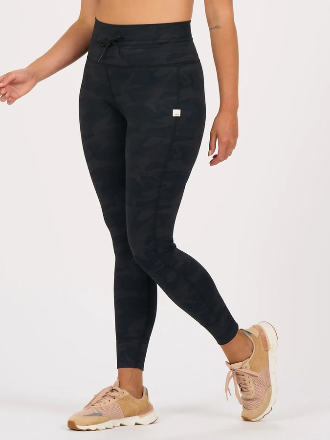 Vuori Daily Leggings | BLACK CAMO (BCM)